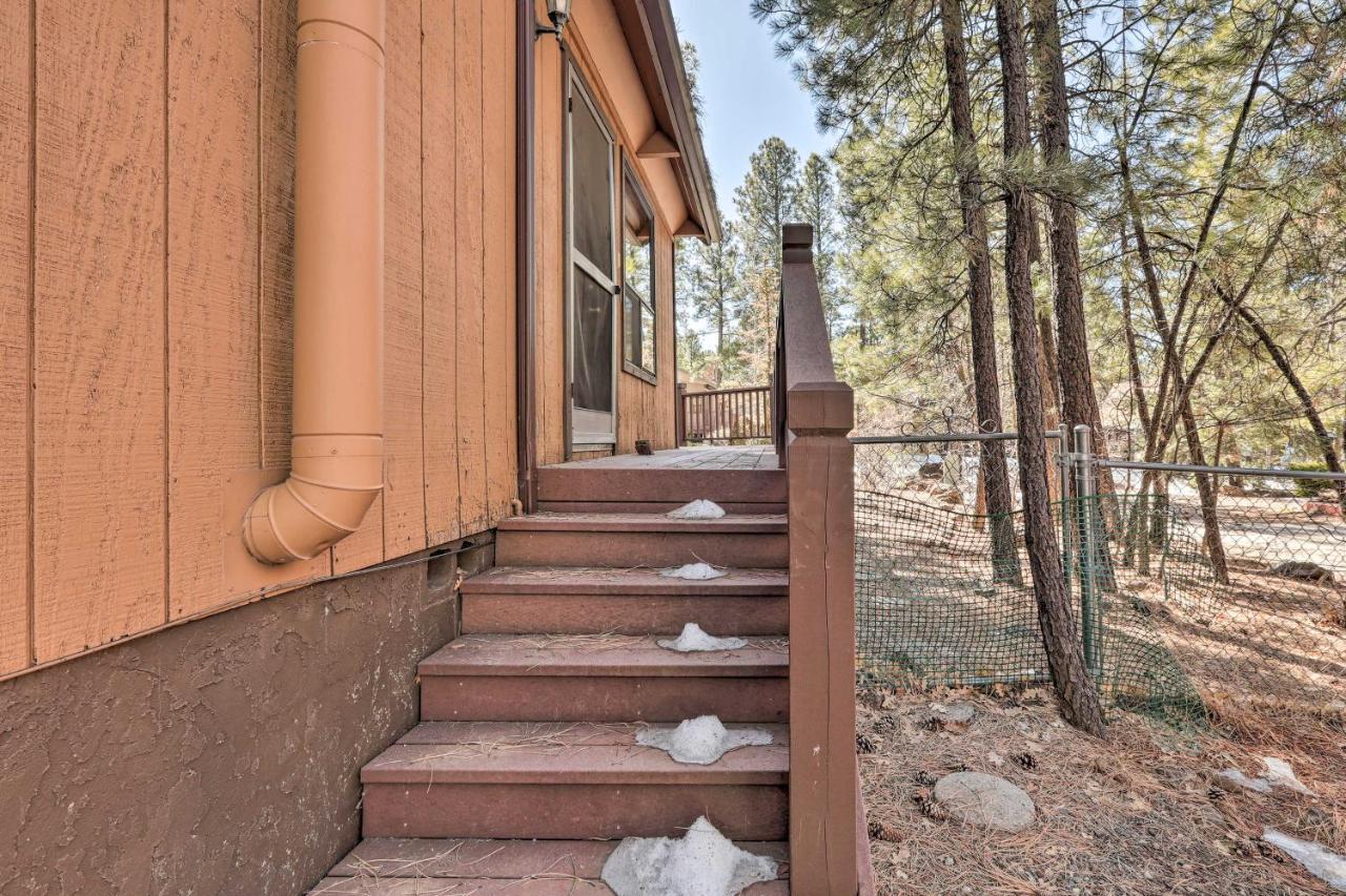 Munds Park Cabin With Fire Pit And Wraparound Porch! Exteriér fotografie